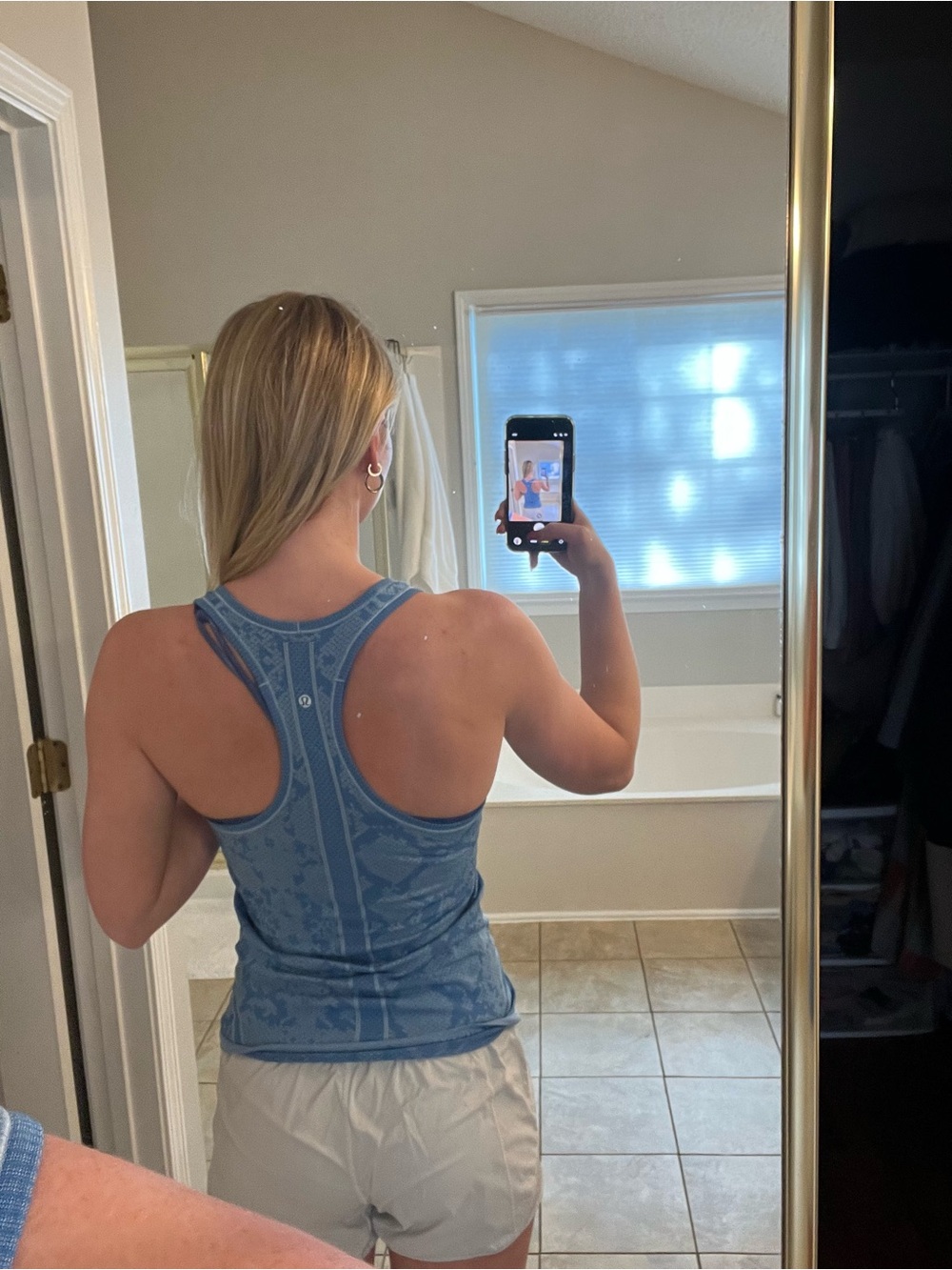 lululemon Blue Patterned Racerback Tank - Picture 6 of 6
